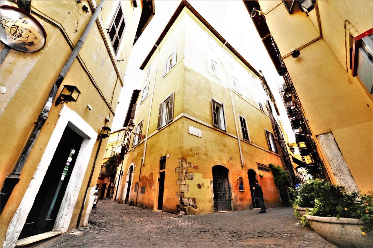 Campo De Fiori Relais Aparthotel Rome Bagian luar foto