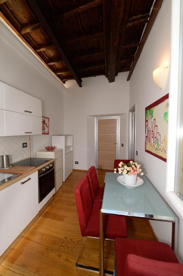Campo De Fiori Relais Aparthotel Rome Bagian luar foto